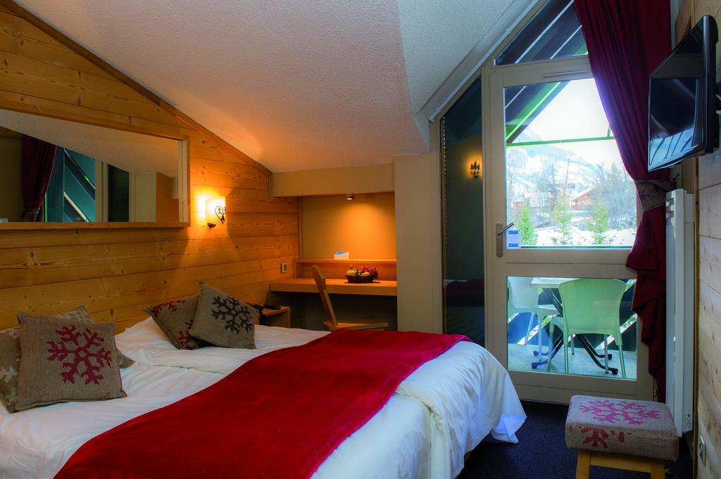 Club Vacances Bleues Les Alpes D'Azur 라살르레알프 외부 사진