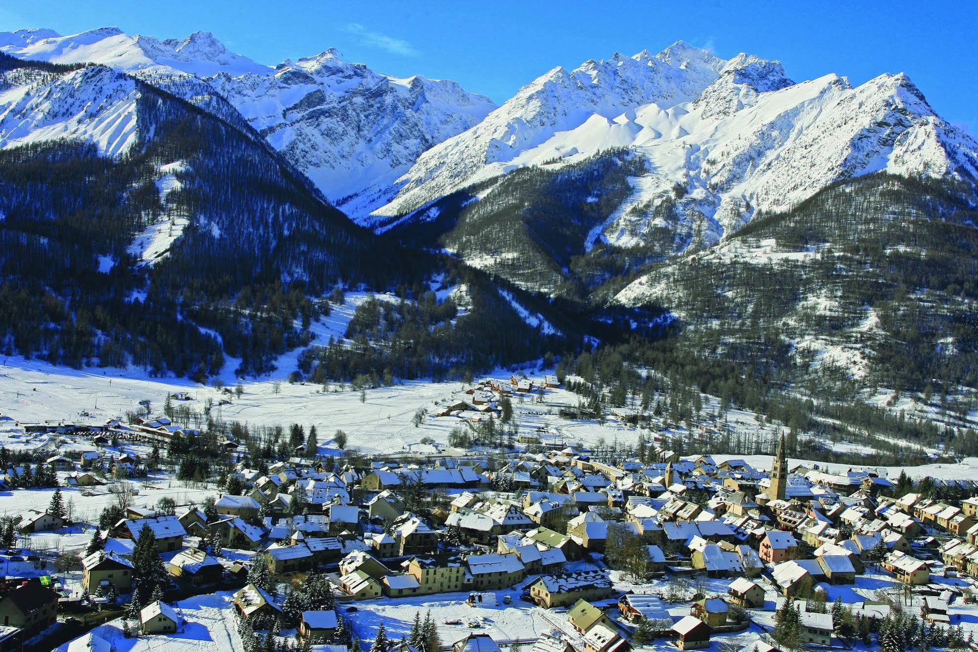 Club Vacances Bleues Les Alpes D'Azur 라살르레알프 외부 사진
